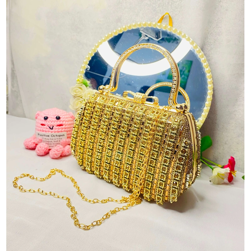 China Imported Luxury Golden Clutch Party Bag